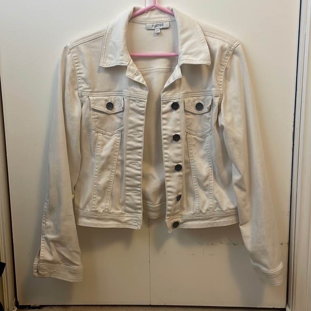 My style white jacket
